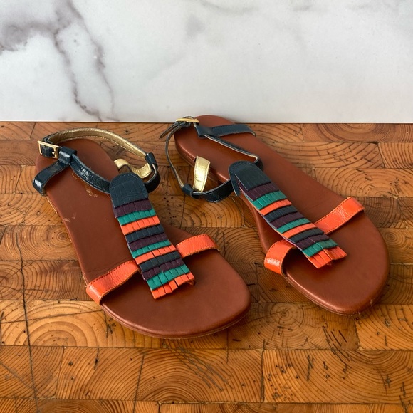 Matt Bernson Tiered Fringe T-strap sSandals 9 - Picture 3 of 9